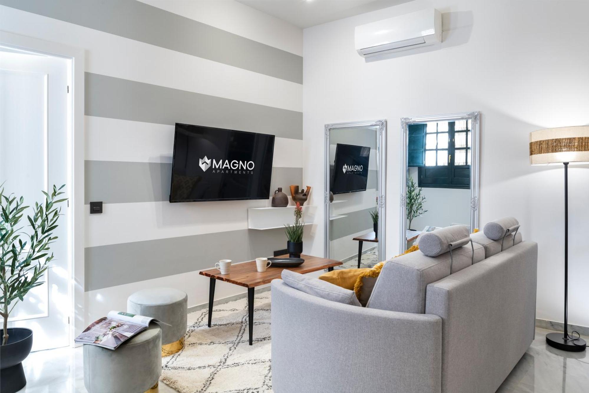 Magno Apartments Alvarez Quintero Siviglia Esterno foto